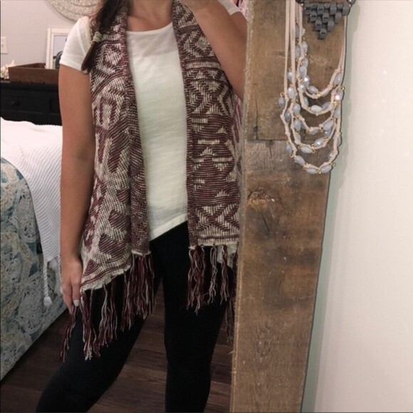 Cherish large boho open fringe sweater cardigan - Picture 5 of 5